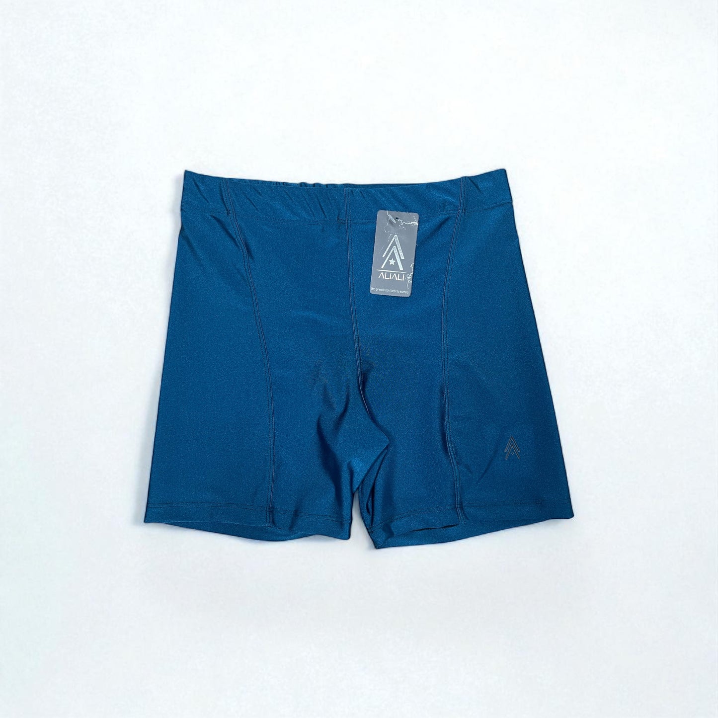 Short Brisa
