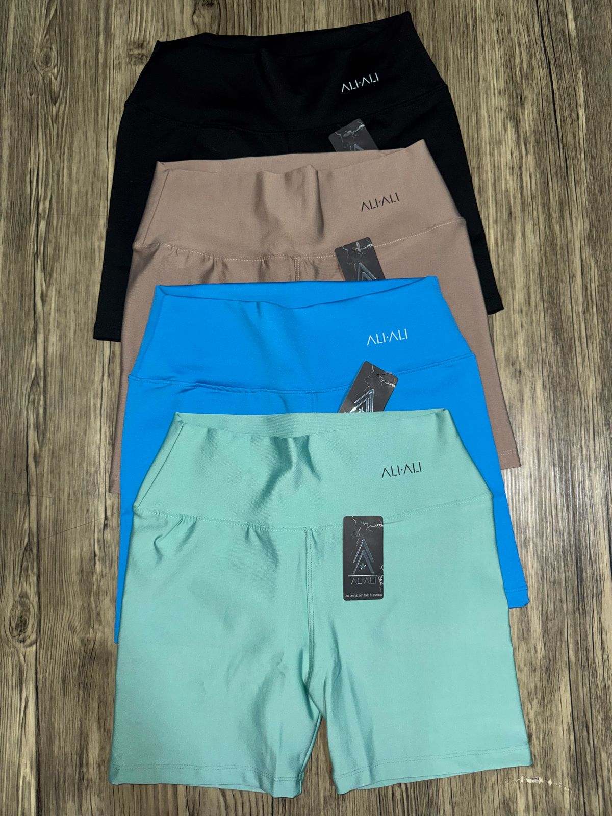 Short Costillero