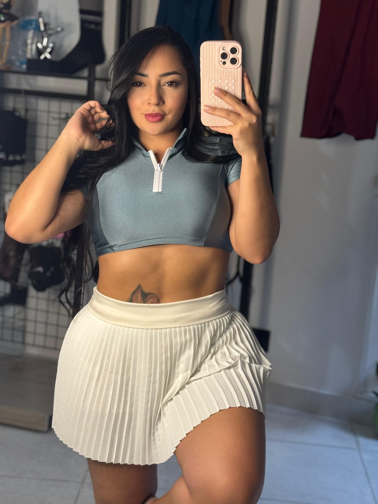 Falda-Short Plisada